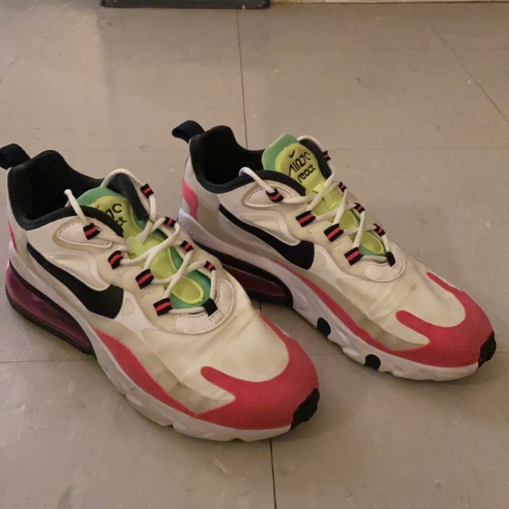Nike Air Max 270